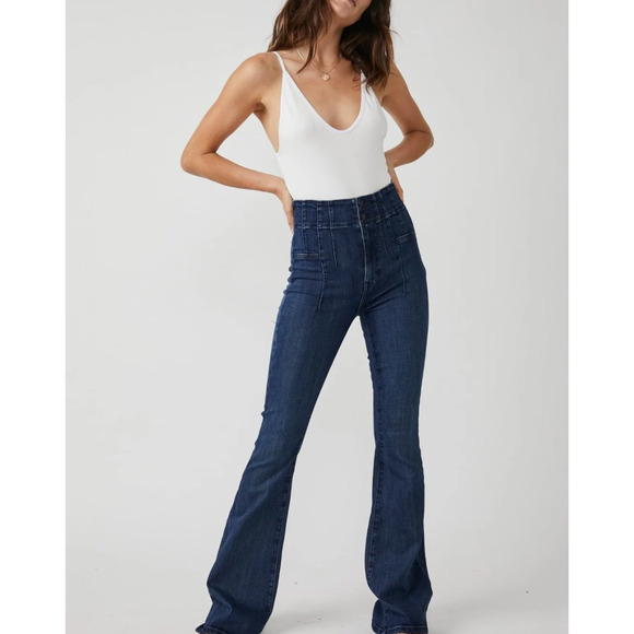 Free People Jayde Flare High Rise Stretch Denim Jeans Blue Size 30 EUC - Picture 2 of 7